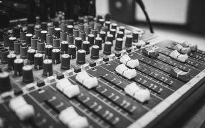 Vor- und Nachteile GEMAfreier und GEMApflichtiger Musik im Podcast